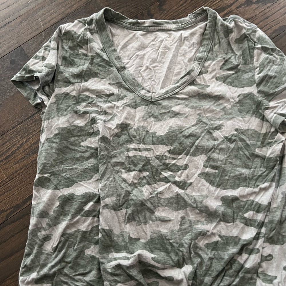 Short sleeve t-shirt